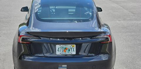 Tesla Model 3 2024