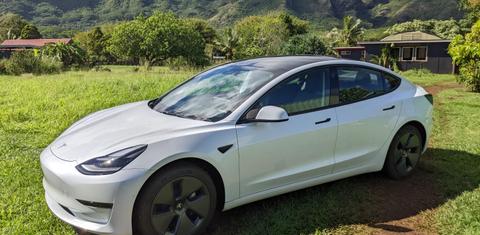 Tesla Model 3 2022