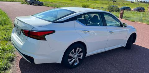 Nissan Altima 2021
