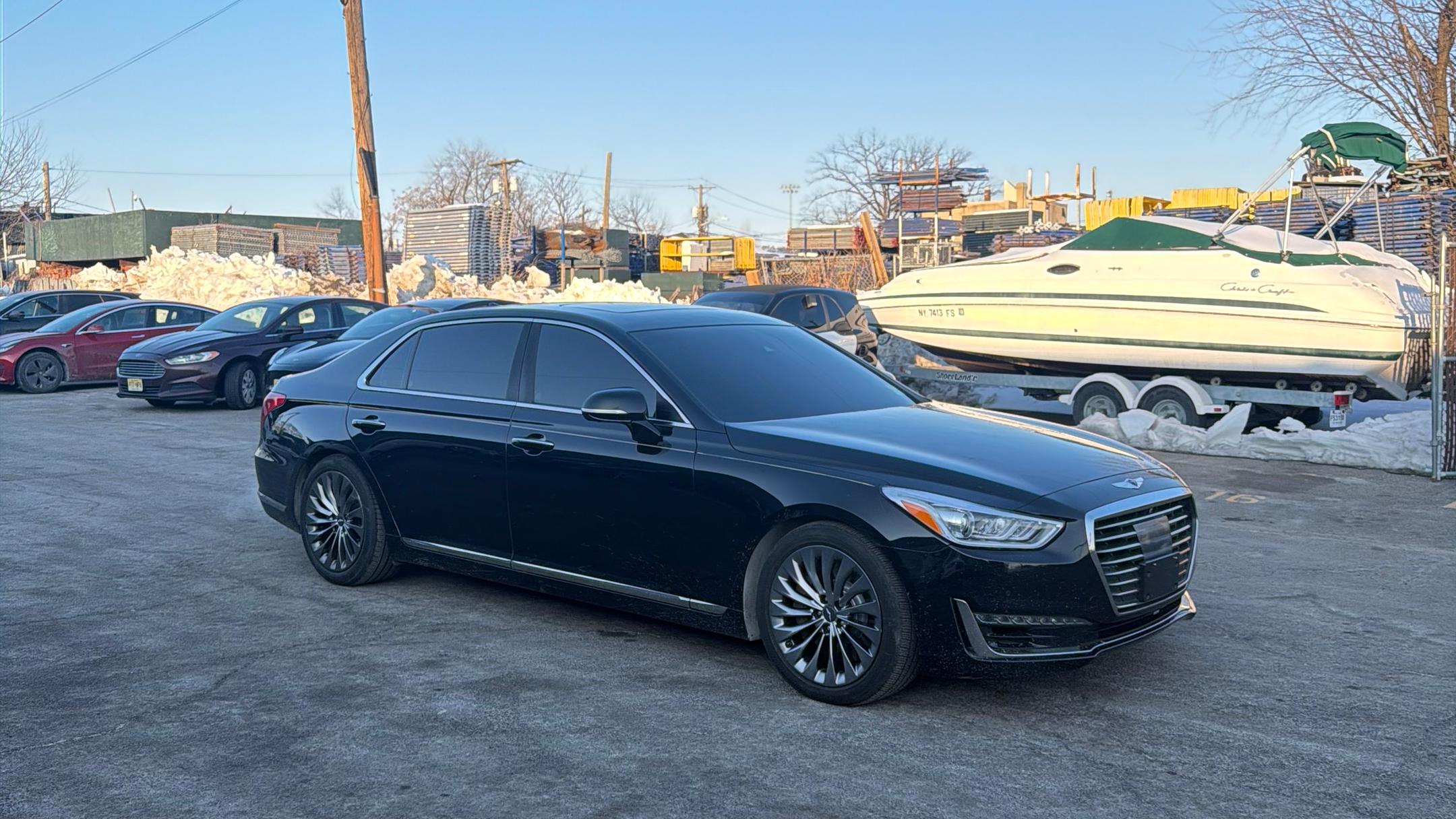 Genesis G90 2017 in 