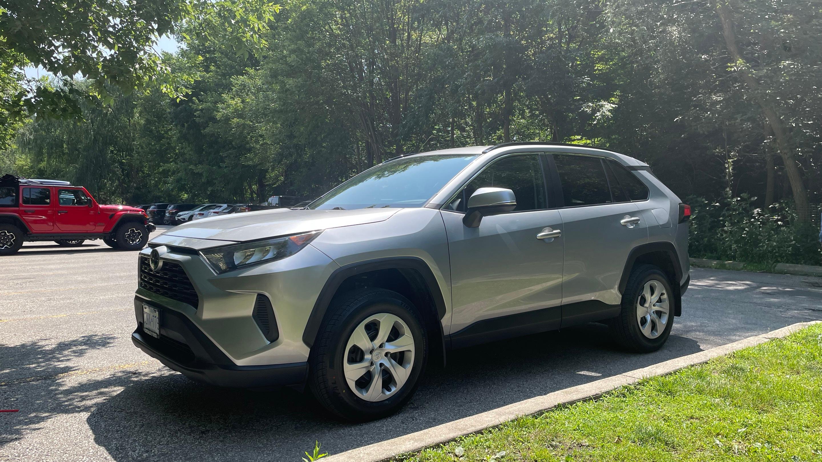 Toyota RAV4 2020 in Toronto, ON