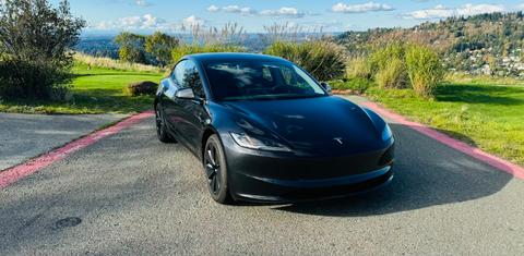 Tesla Model 3 2024