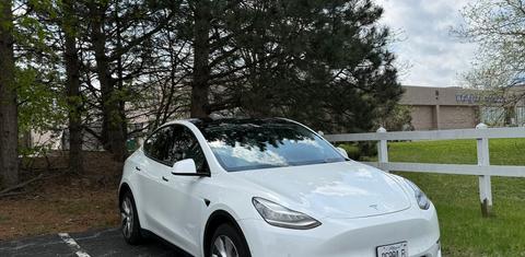 Tesla Model Y 2022