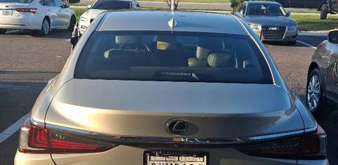 Lexus ES 2022