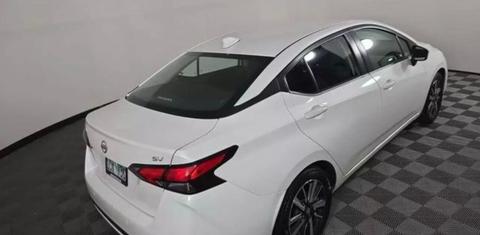 Nissan Versa 2020