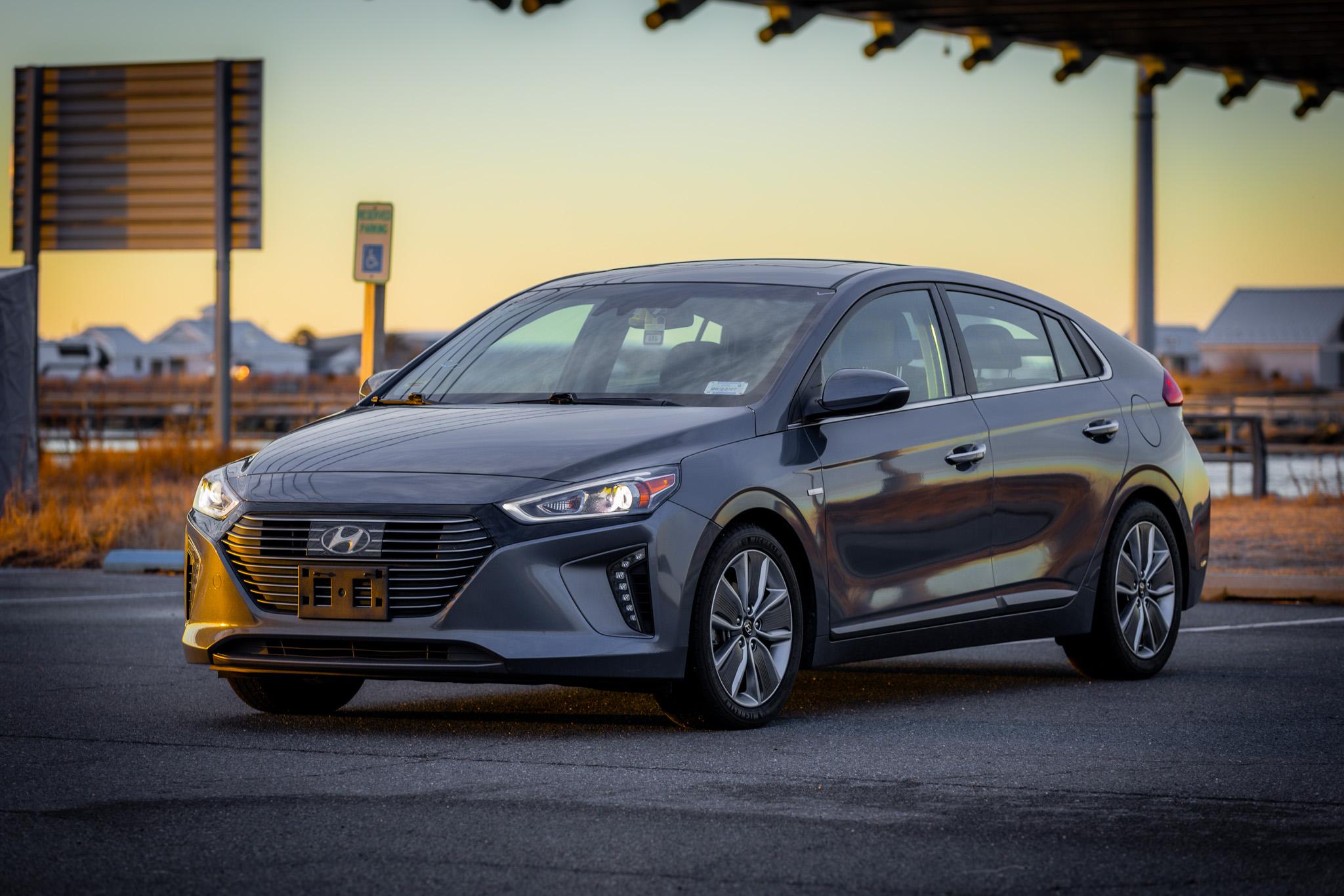 Hyundai Ioniq Hybrid 2018 in Lewes, DE