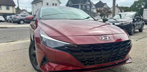 Hyundai Elantra 2023