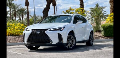 Lexus UX 2022