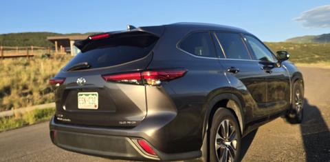 Toyota Highlander 2021