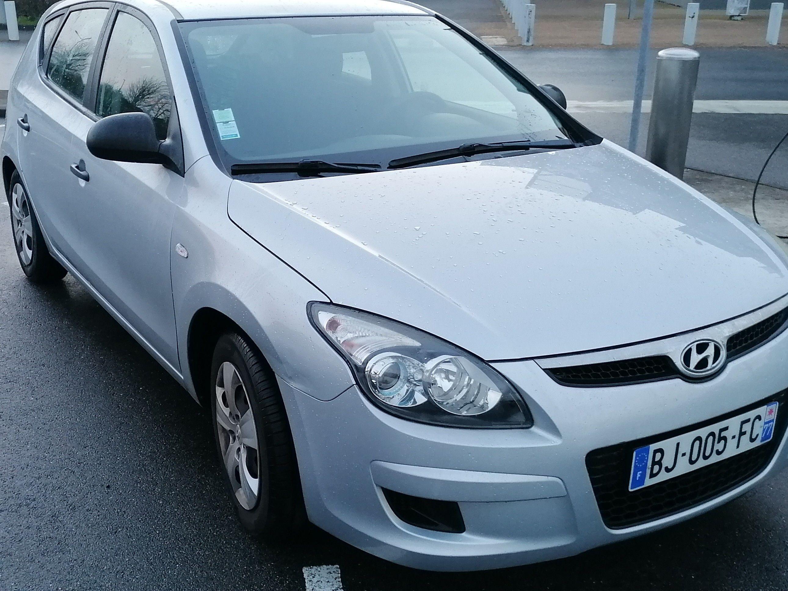 Hyundai i30 2011 à La Roche-sur-Yon