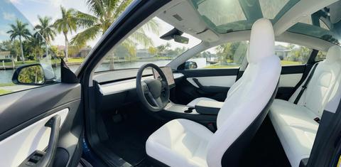 Tesla Model 3 2025