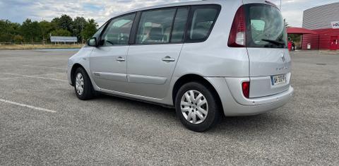 Renault ESPACE IV 2009