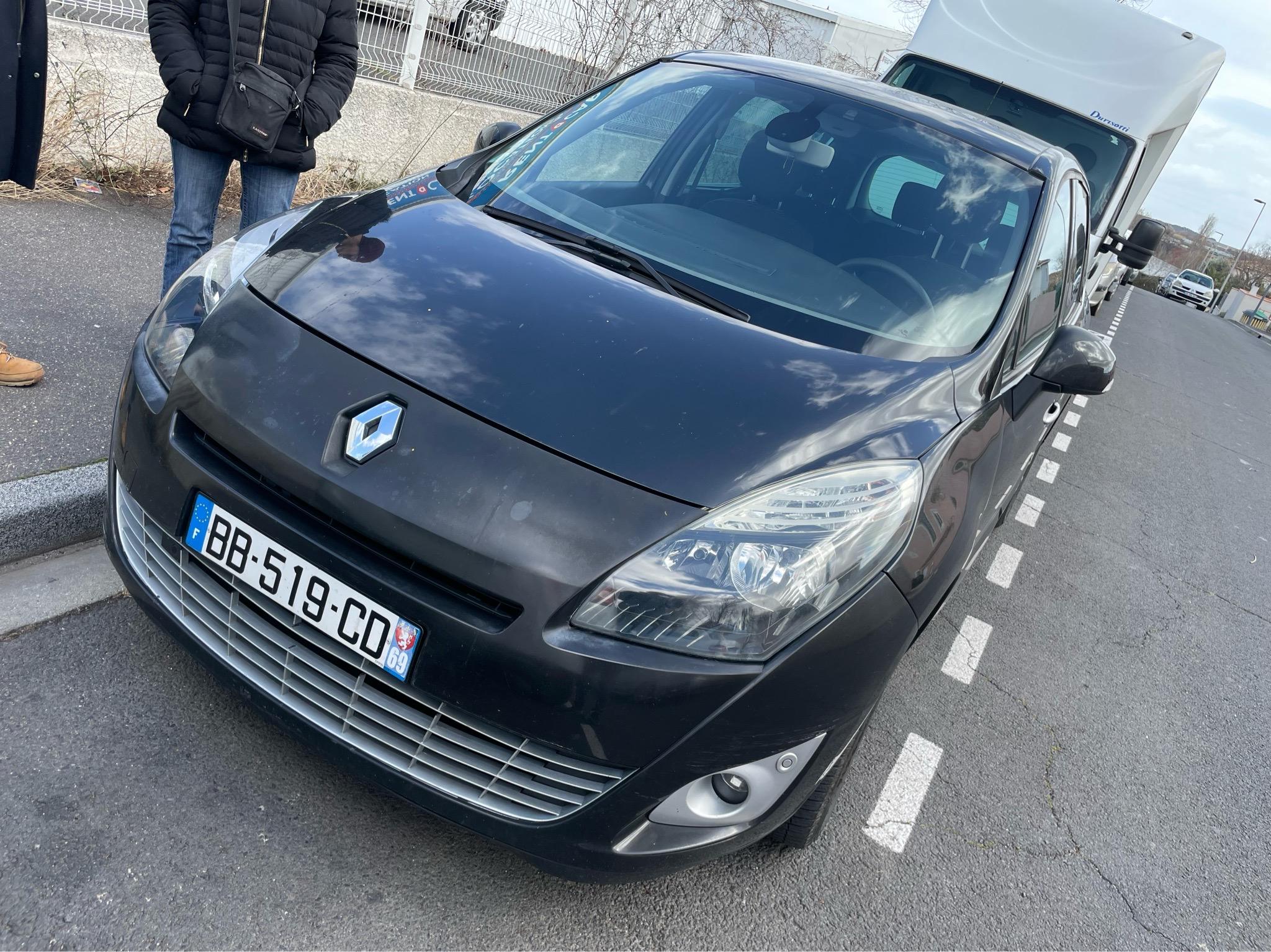 Renault GRAND SCENIC III 2010 à Béziers