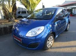 Renault TWINGO II 2010 in Meyzieu