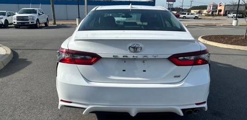 Toyota Camry 2021