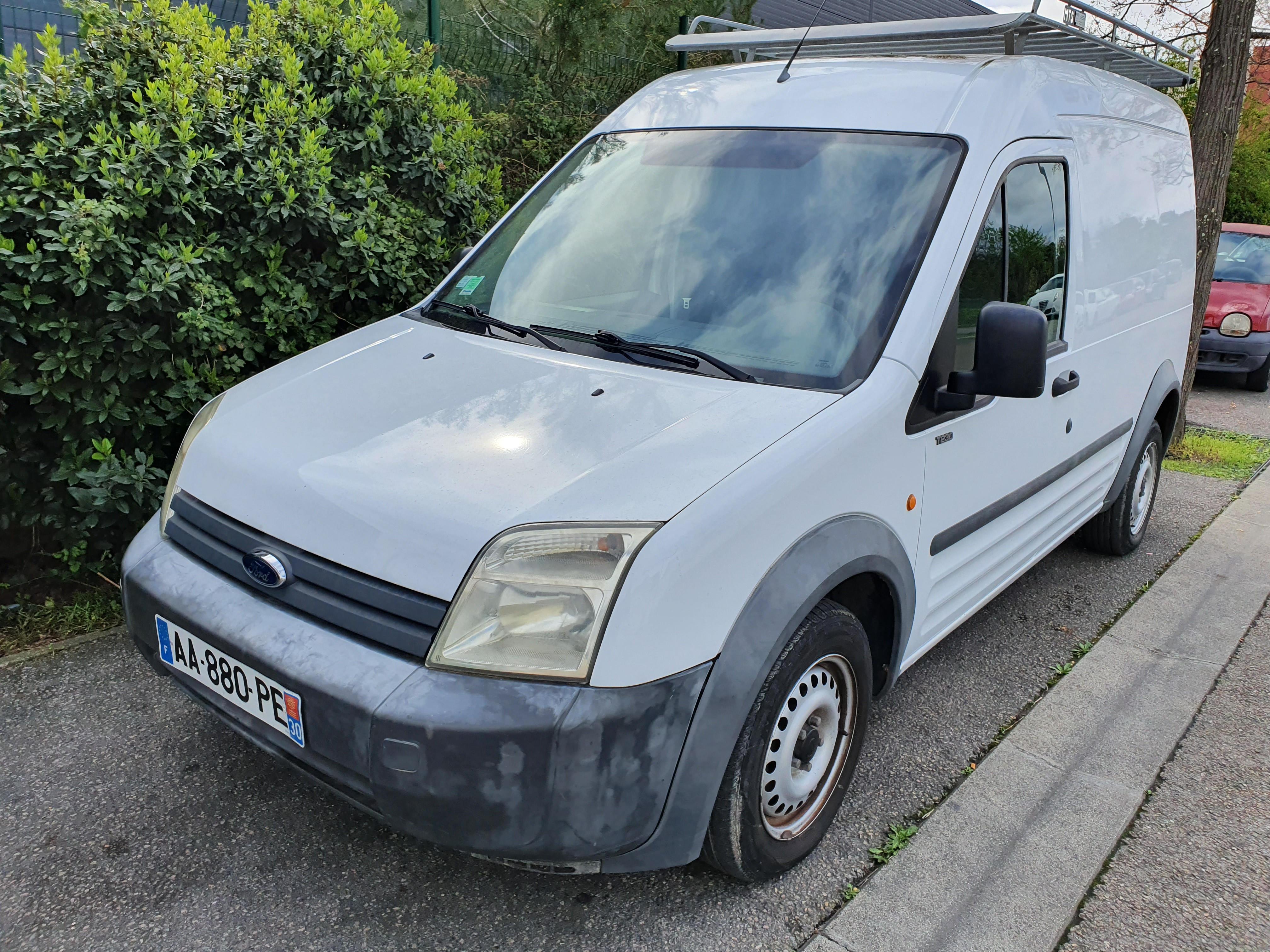 Ford TRANSIT CONNECT 2009 à Nîmes