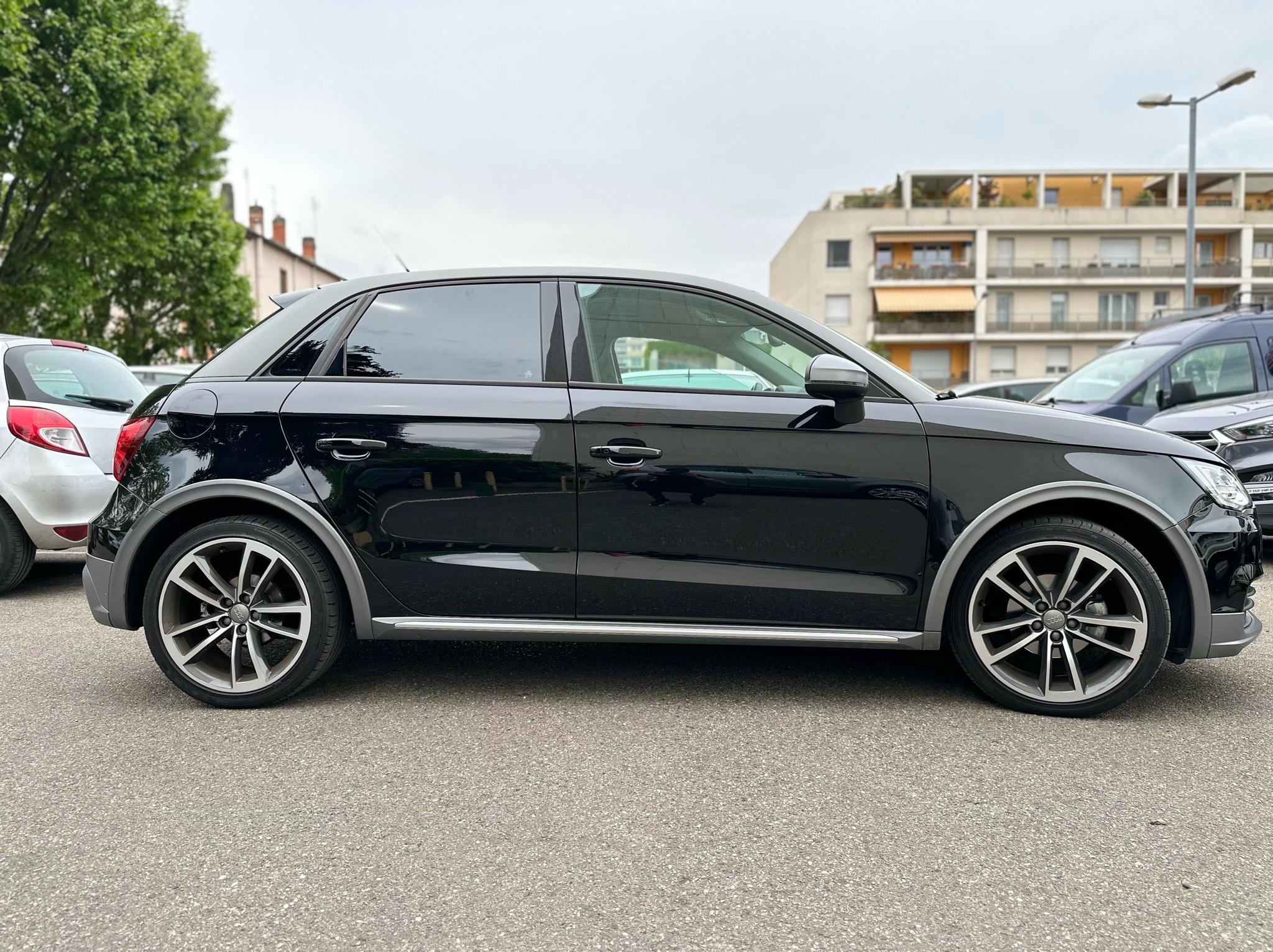 Audi A1 SPORTBACK 2015 à Lyon