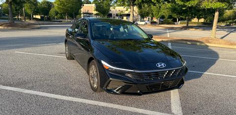 Hyundai Elantra 2024