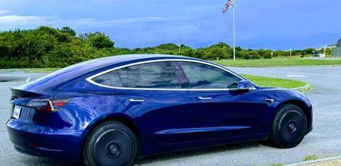 Tesla Model 3 2018