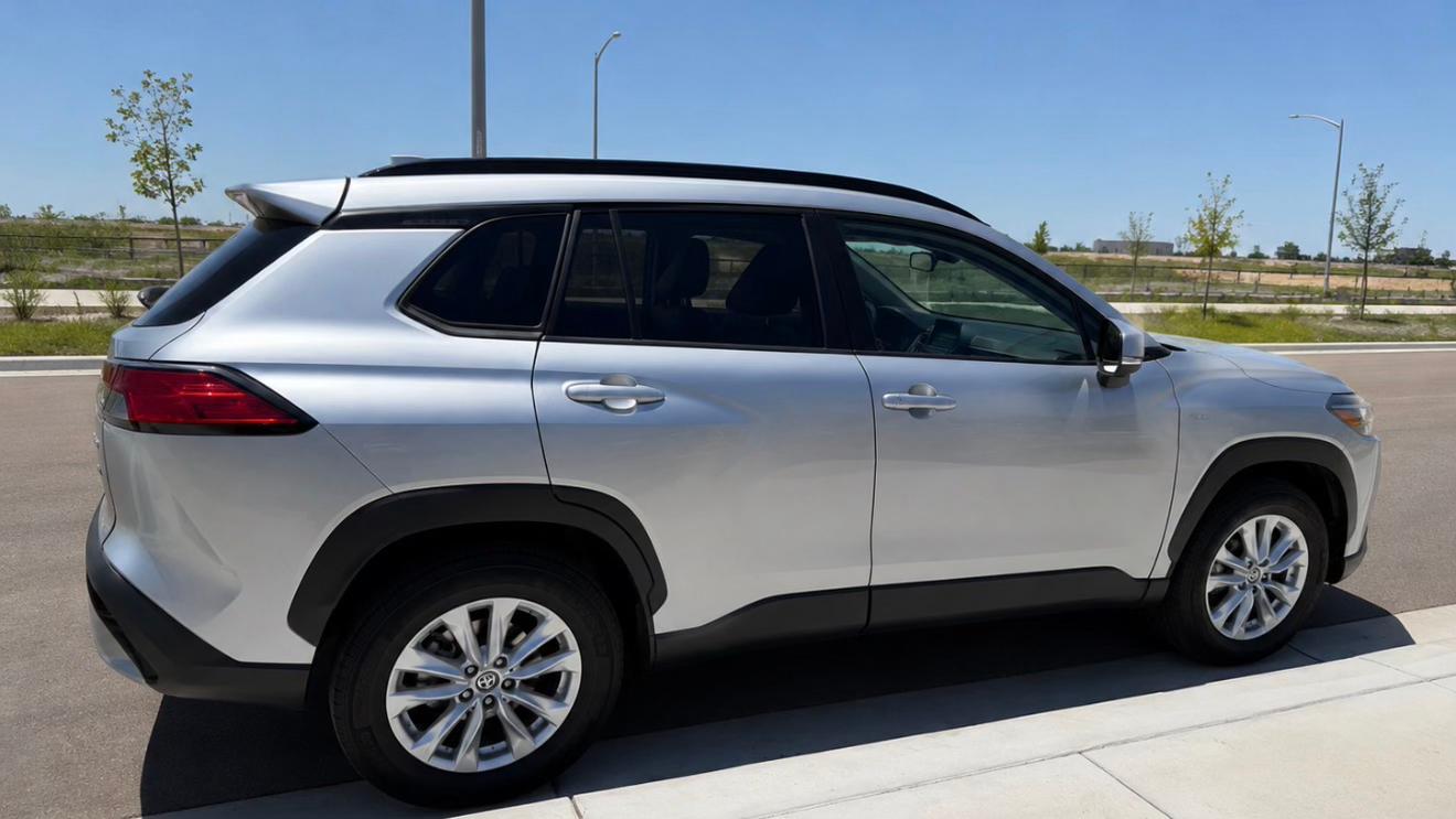 Toyota Corolla Cross 2023 in Manteca, CA