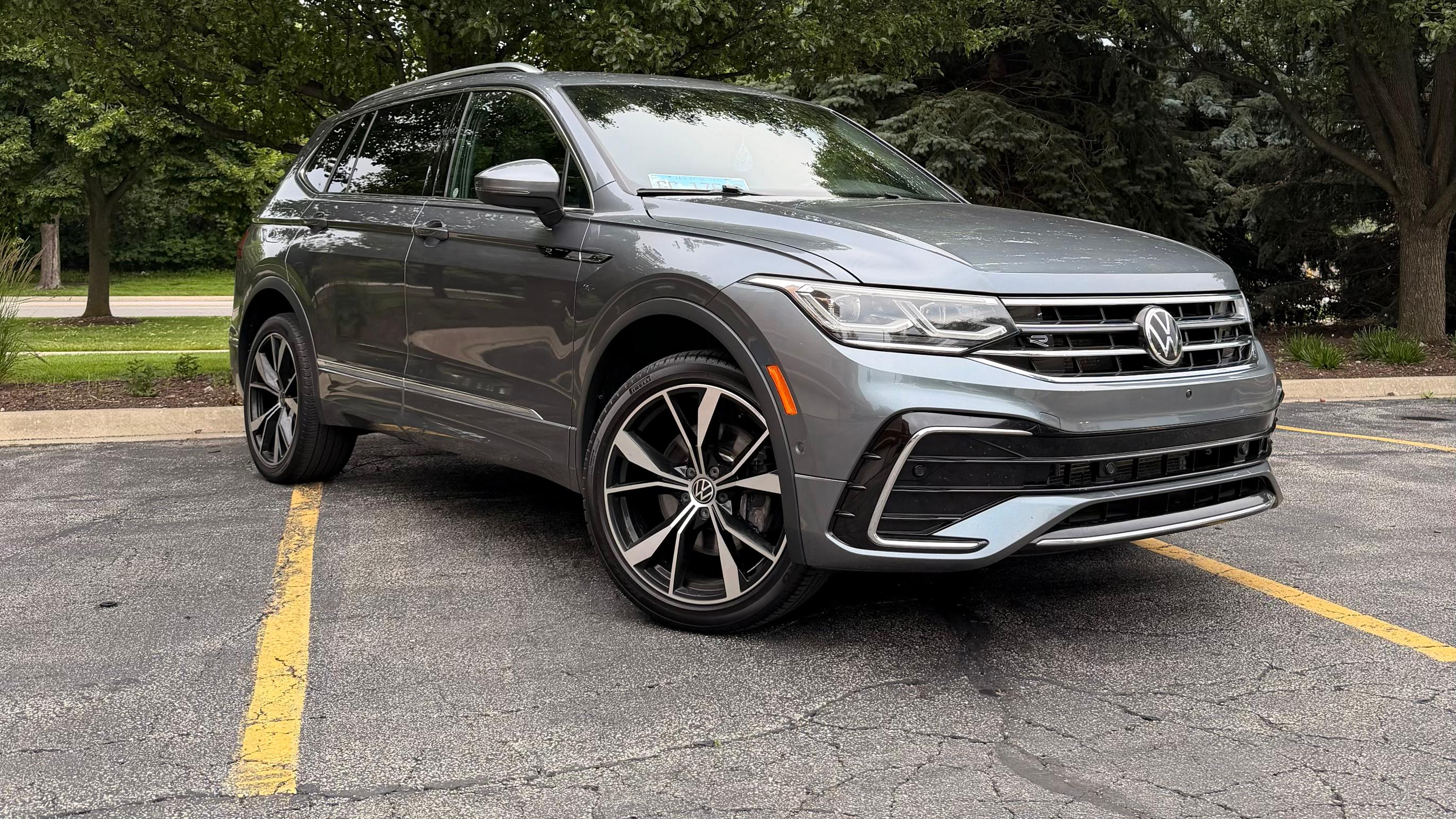 Volkswagen Tiguan 2022 in Addison, IL