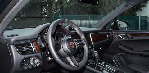 Porsche Macan 2025