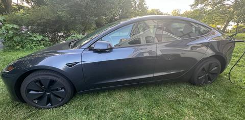 Tesla Model 3 2025