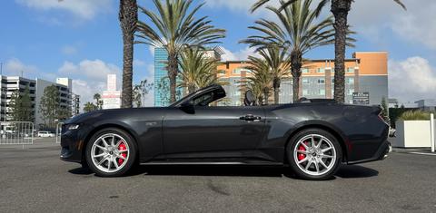 Ford Mustang 2024