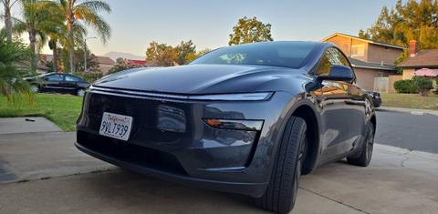Tesla Model Y 2026