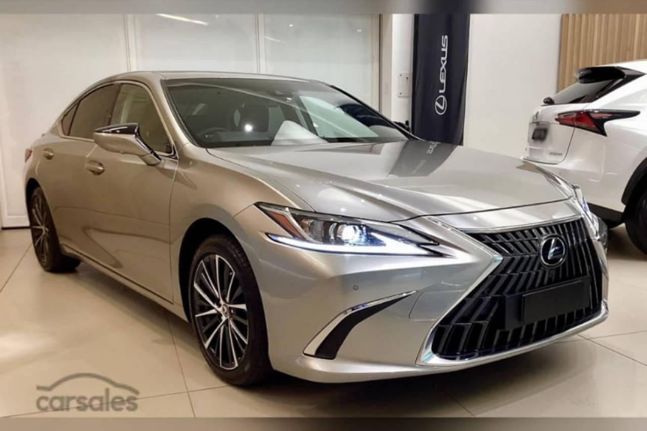 Lexus ES300h 2024 in Caroline Springs
