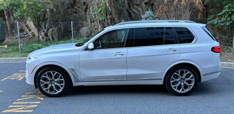 BMW X7 2025