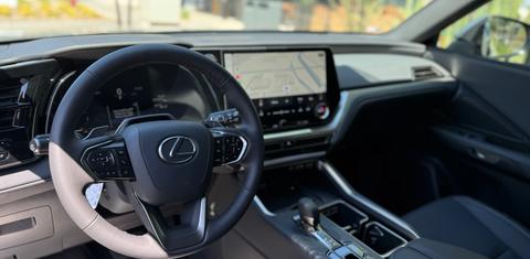 Lexus TX 2025