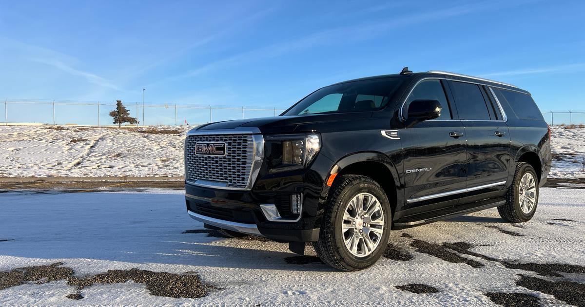 GMC Yukon XL 2023 rental in Calgary, AB by Neil E. Turo