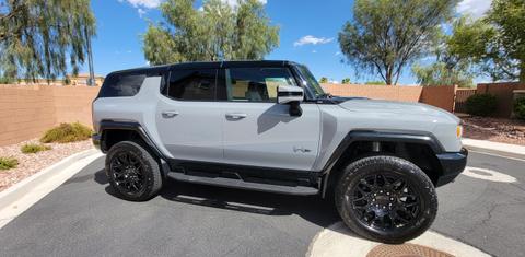 GMC HUMMER EV SUV 2024