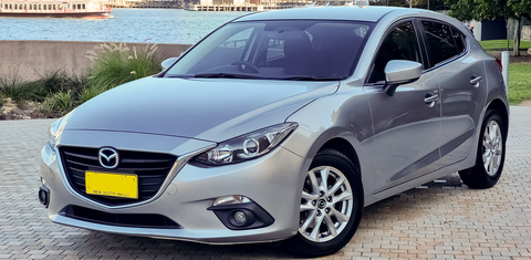 Mazda MAZDA3 2015