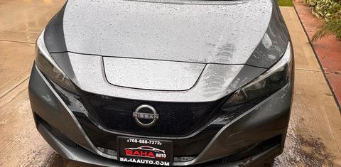 Nissan LEAF 2025