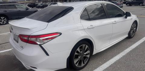 Toyota Camry Hybrid 2020