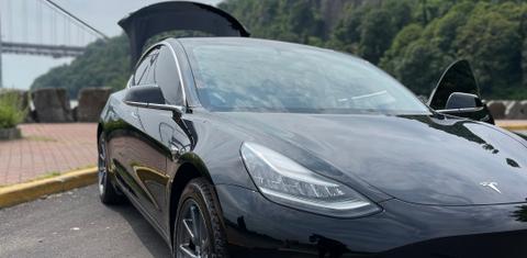 Tesla Model 3 2019