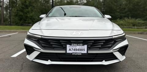 Hyundai Elantra 2024