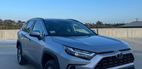 Toyota RAV4 2025