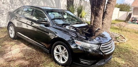 Ford Taurus 2014