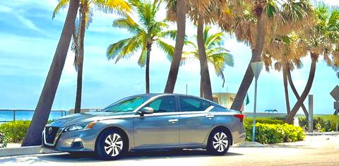 Nissan Altima 2021