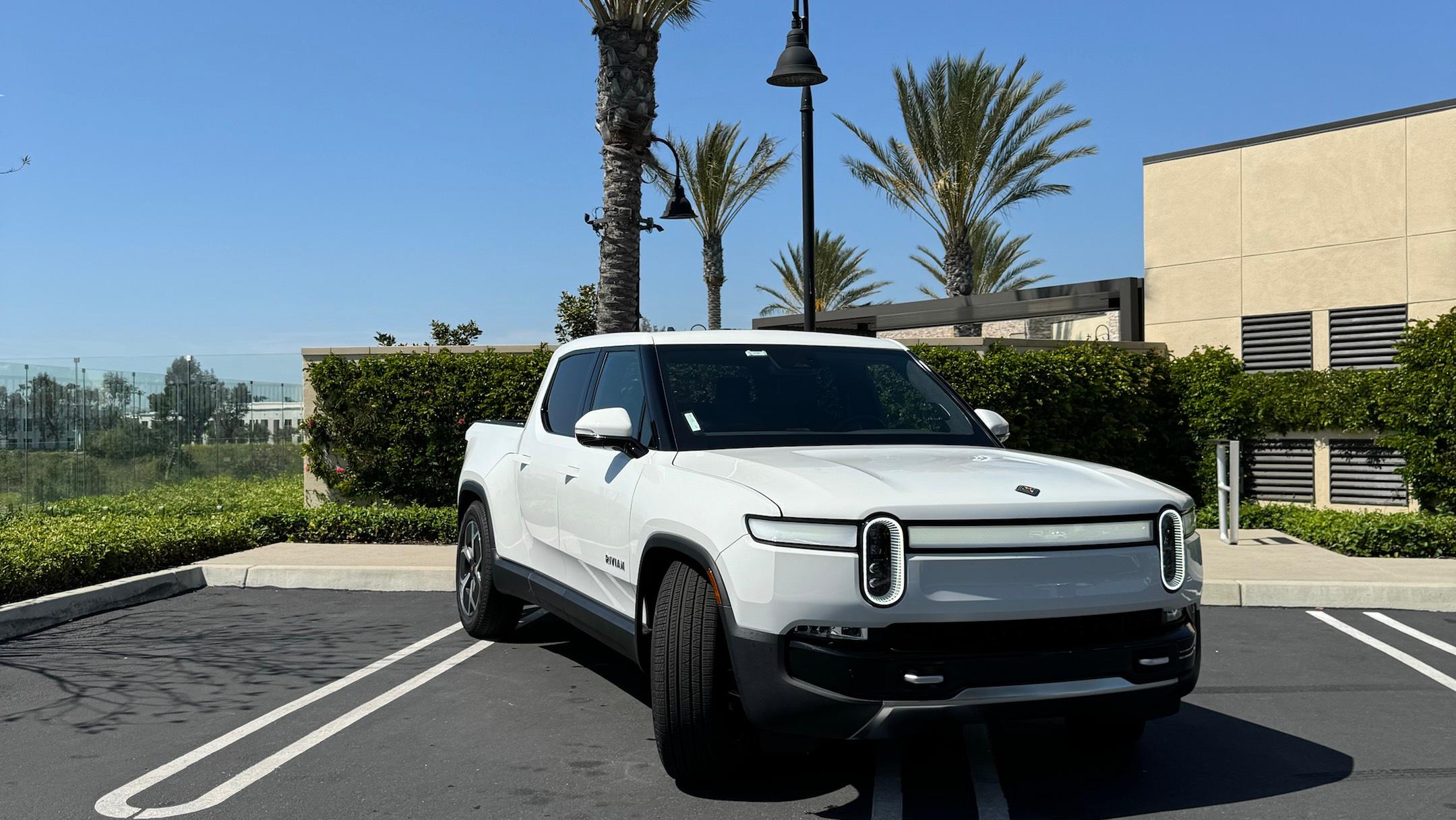 Rivian R1T 2024 in 