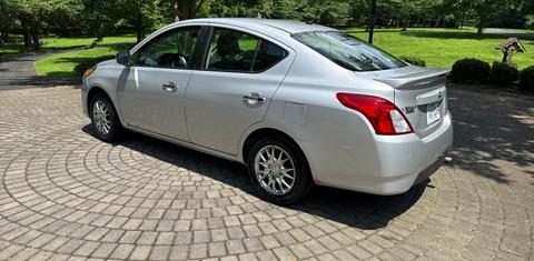 Nissan Versa 2019