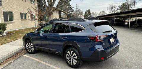 Subaru Outback 2025
