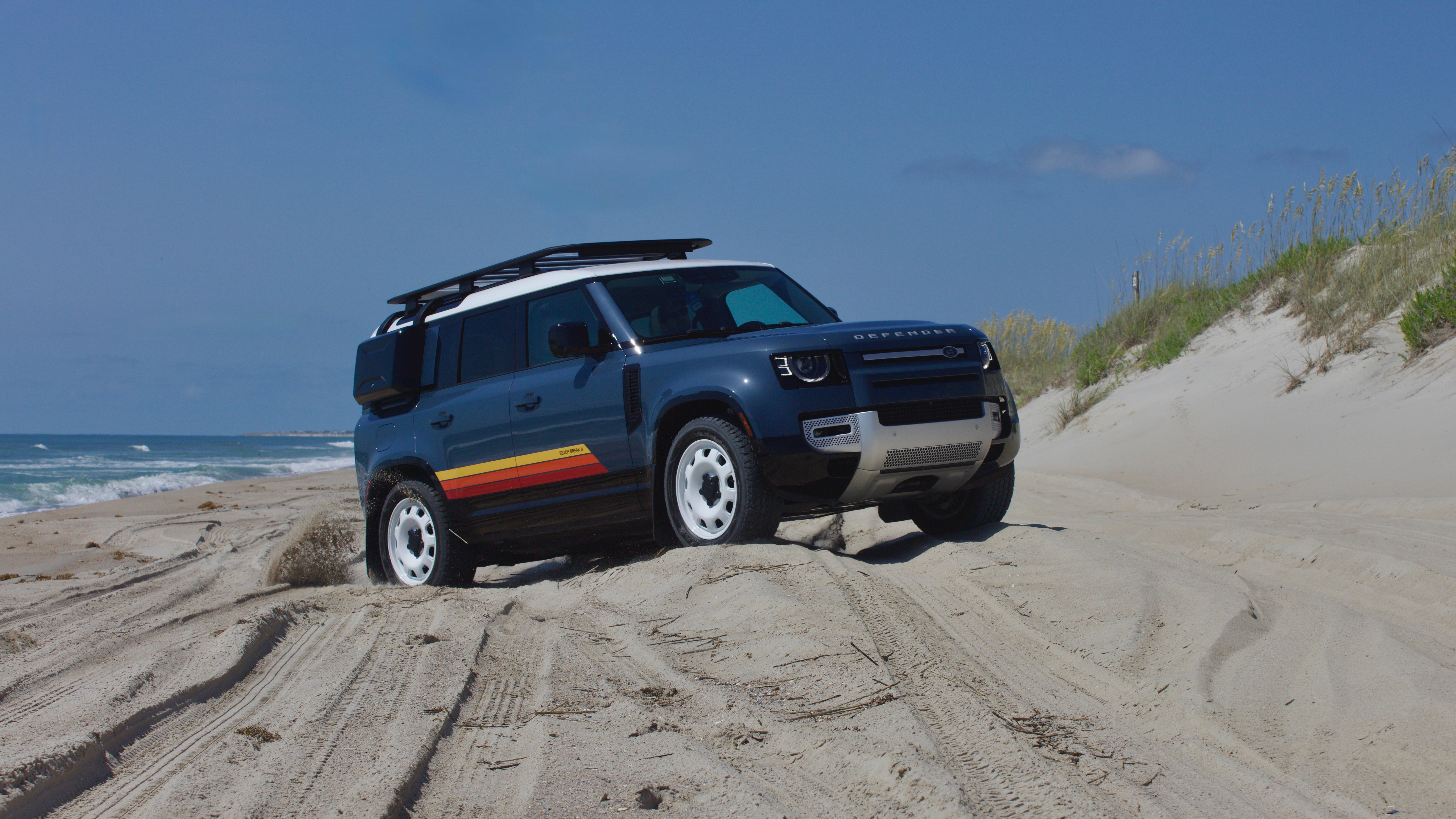 Land Rover Defender 2025 in Carolina Beach, NC