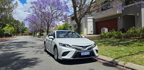 Toyota CAMRY 2020