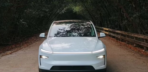 Tesla Model Y 2026