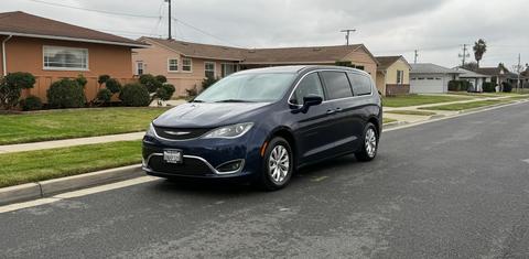 Chrysler Pacifica 2020