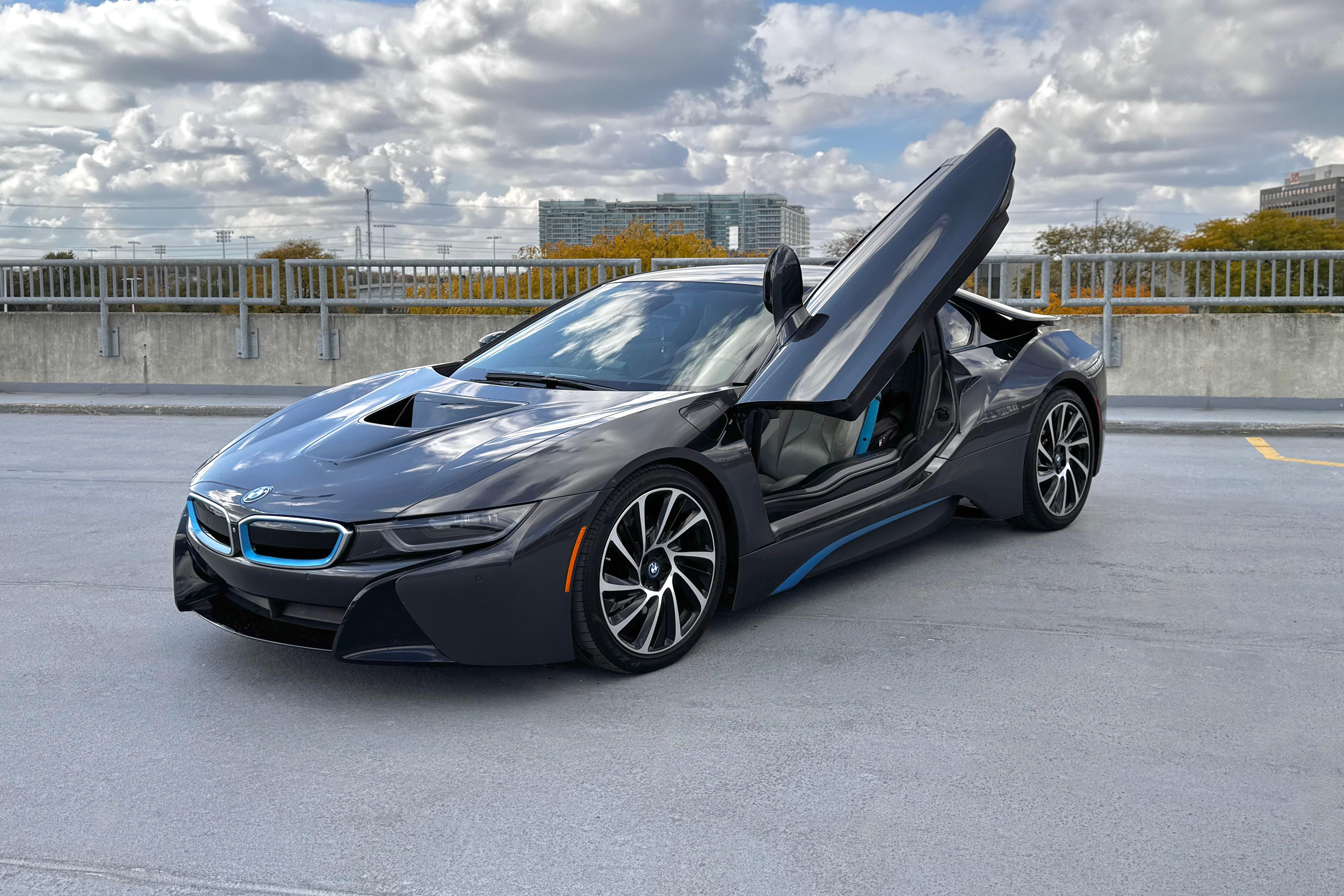 BMW i8 2015 in 